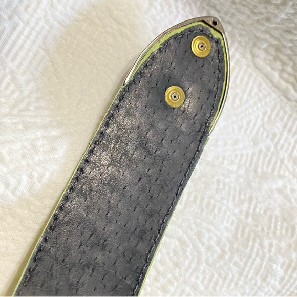 Green Leather Silver Medallions Belt sized Small - Picture 10 of 14